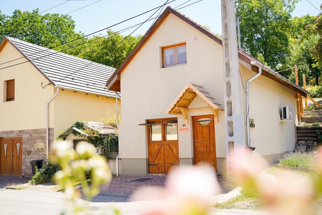 Borhaz Apartman Eger Exteriér fotografie